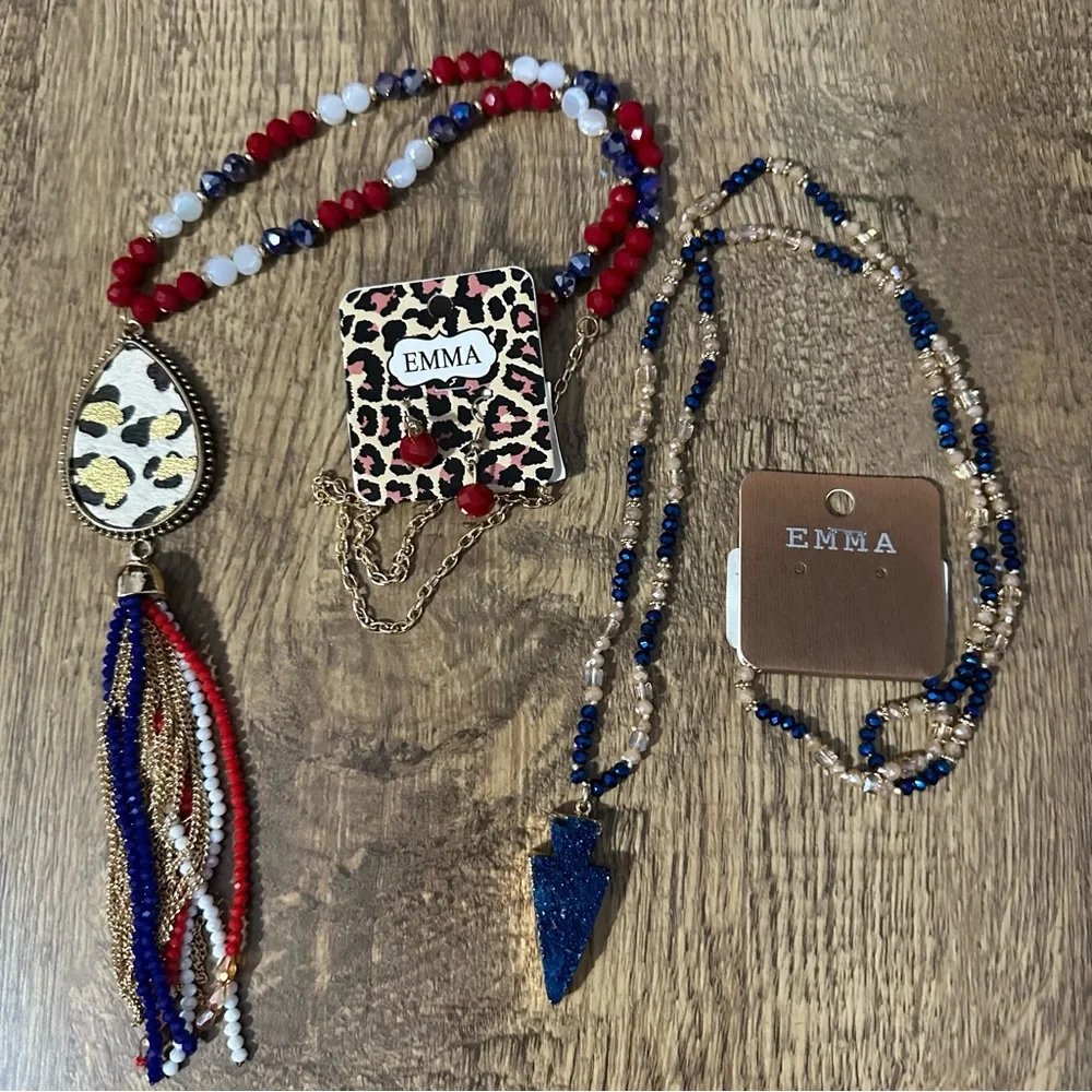 New two long necklaces. - Picture 1 of 3